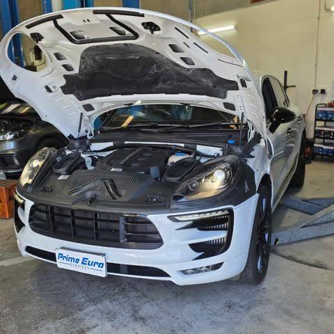 Porsche Macan GTS Coolant Leak Repair, photo 1 of 2