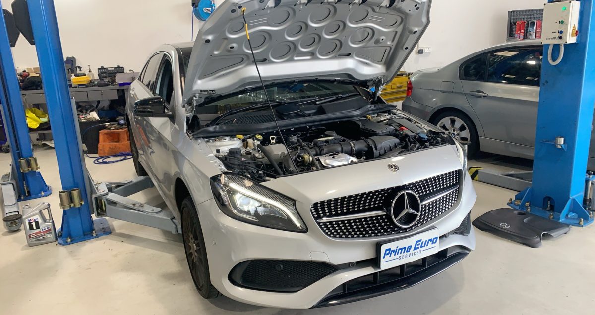 Mercedes A180 Logbook Service